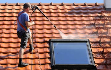 roof cleaning Yarsop, Herefordshire